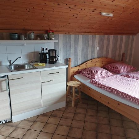 Haus Am Wald Apartment Steindorf am Ossiacher See Ruang foto