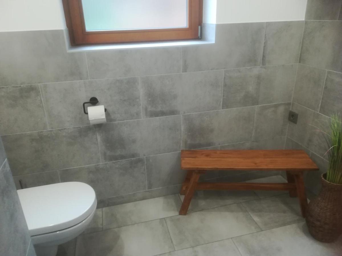 Haus Am Wald Apartment Steindorf am Ossiacher See Bagian luar foto
