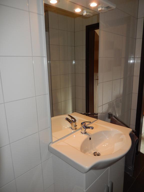 Haus Am Wald Apartment Steindorf am Ossiacher See Bagian luar foto