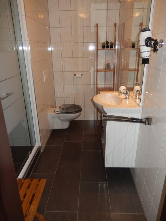 Haus Am Wald Apartment Steindorf am Ossiacher See Bagian luar foto